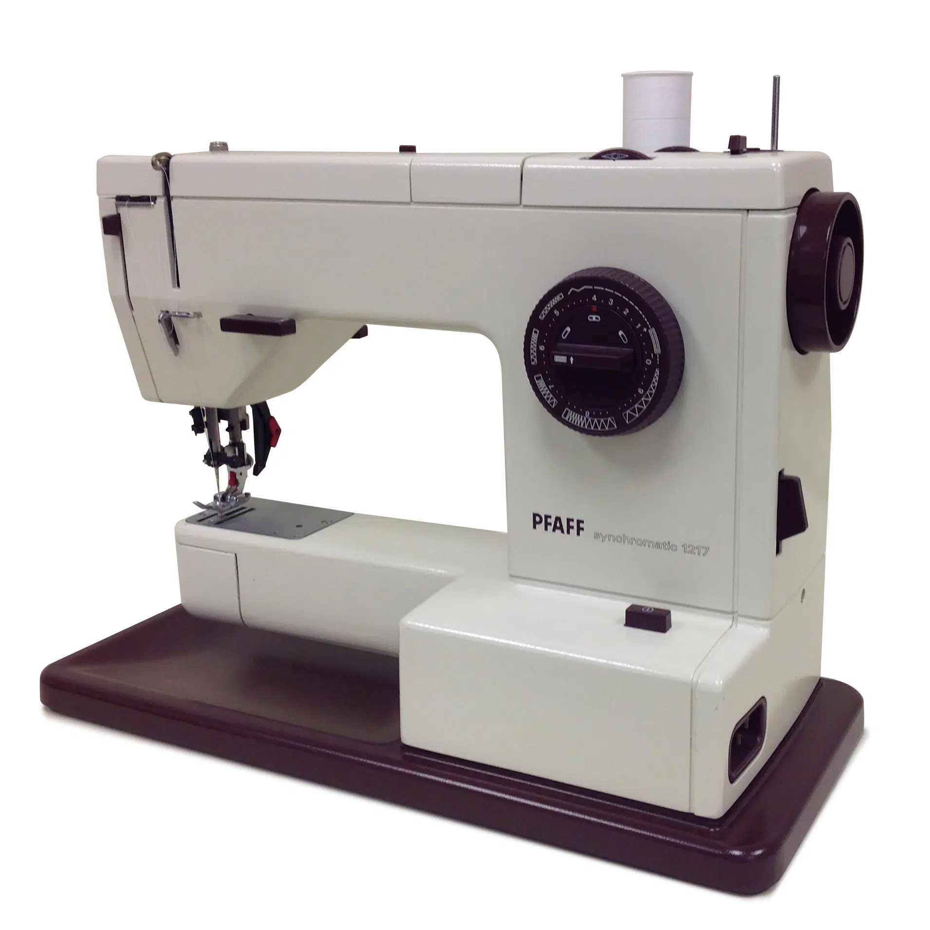 Pfaff Synchromatic 1217 with IDT~Reconditioned with warranty - Image 2