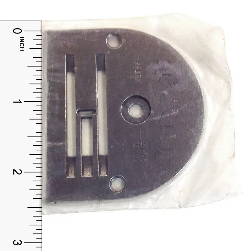 Needle Plate Pfaff 130-Rare - Image 2