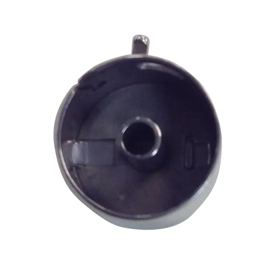 Singer 15-88  Bobbin Case - Image 2