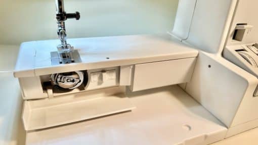 Pfaff 933 Hobbymatic Mechanical Sewing Machine~Workhorse with full warranty! - Image 4