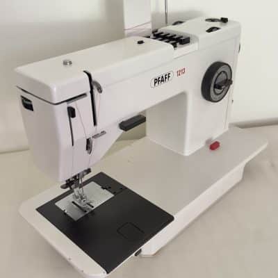 Pfaff 1213 Flat Bed ~With IDT~Reconditioned~1 Year Warranty