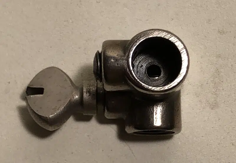 Pfaff Vintage needle clamp complete - Image 6