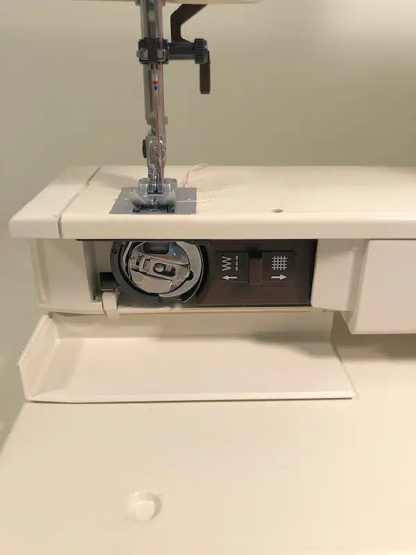 Pfaff 917~German Made~ Full 1-year warranty - Image 3